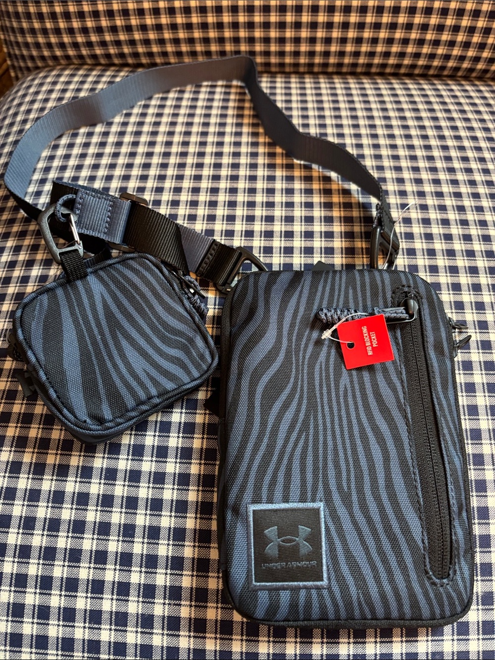 Under Armour Black & Gray Zebra-Print Crossbody Belt Bag